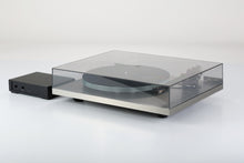 Load image into Gallery viewer, Rega Planar 6 RS Edition Turntable