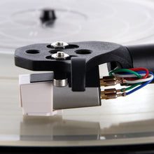 Load image into Gallery viewer, Rega Carbon MM Moving Magnet Cartridge