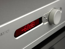 Load image into Gallery viewer, Trilogy 925 Integrated Amplifier
