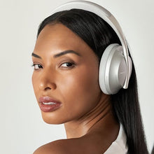Load image into Gallery viewer, Bose Smart Noise Cancelling Headphones 700
